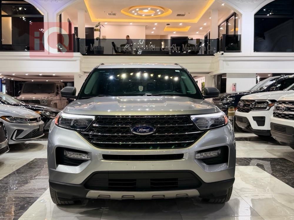 https://cdn.iqcars.io3d252528-1244-4635-95d5-82629208e363_0.jpg